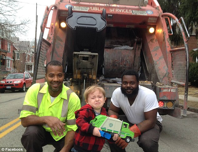 2 Year Old Boy Falls To Pieces after Meeting His Heroes The Local Bin