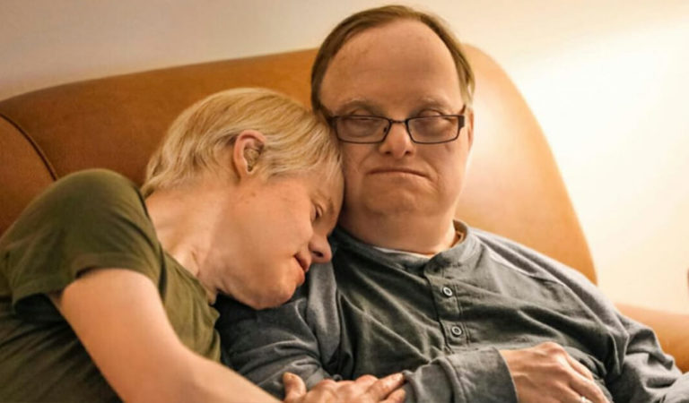 Couple with Down’s were married for 25 years, loved each other unconditionally despite all odds – tragic update Couple with Down’s were married for 25 years, loved each other unconditionally despite all odds – tragic update