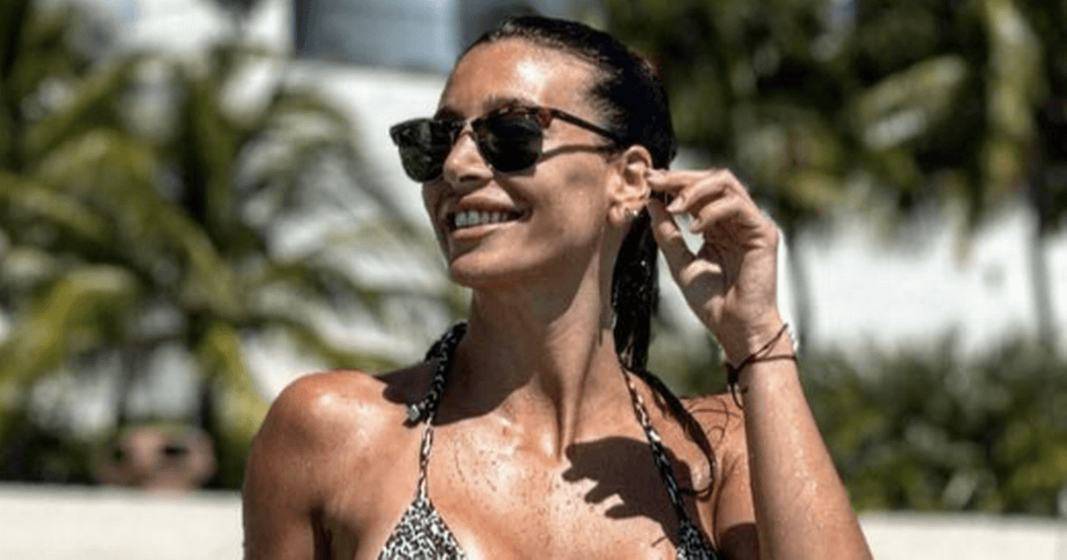 ‘World’s hottest weather girl’ Sol Perez shows off her hourglass curves in skimpy bikini